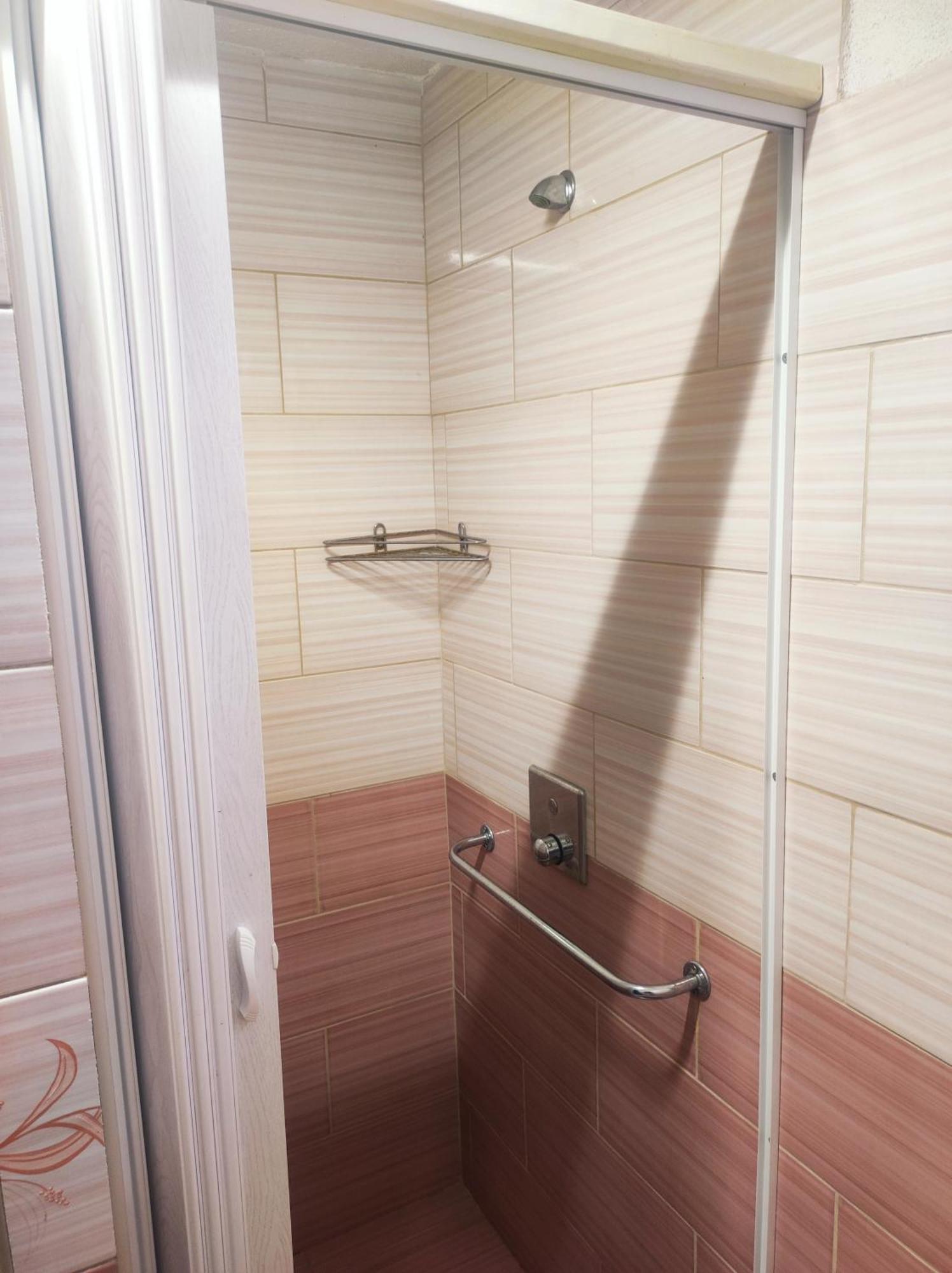 Appartement V Dřevěném Mobilheimu štít
